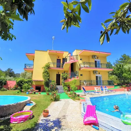 Apartmanhotel Zako Limenária